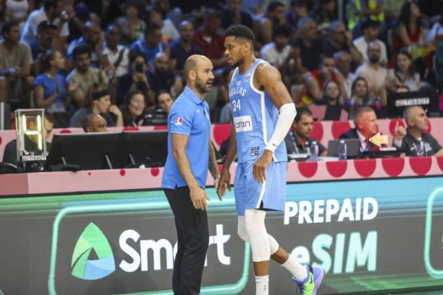 人怎么说, 赞不绝口, 助攻