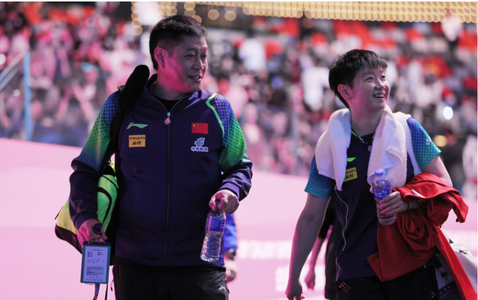 今天是邱贻, 也想摸摸 今天是邱贻, 也想摸摸